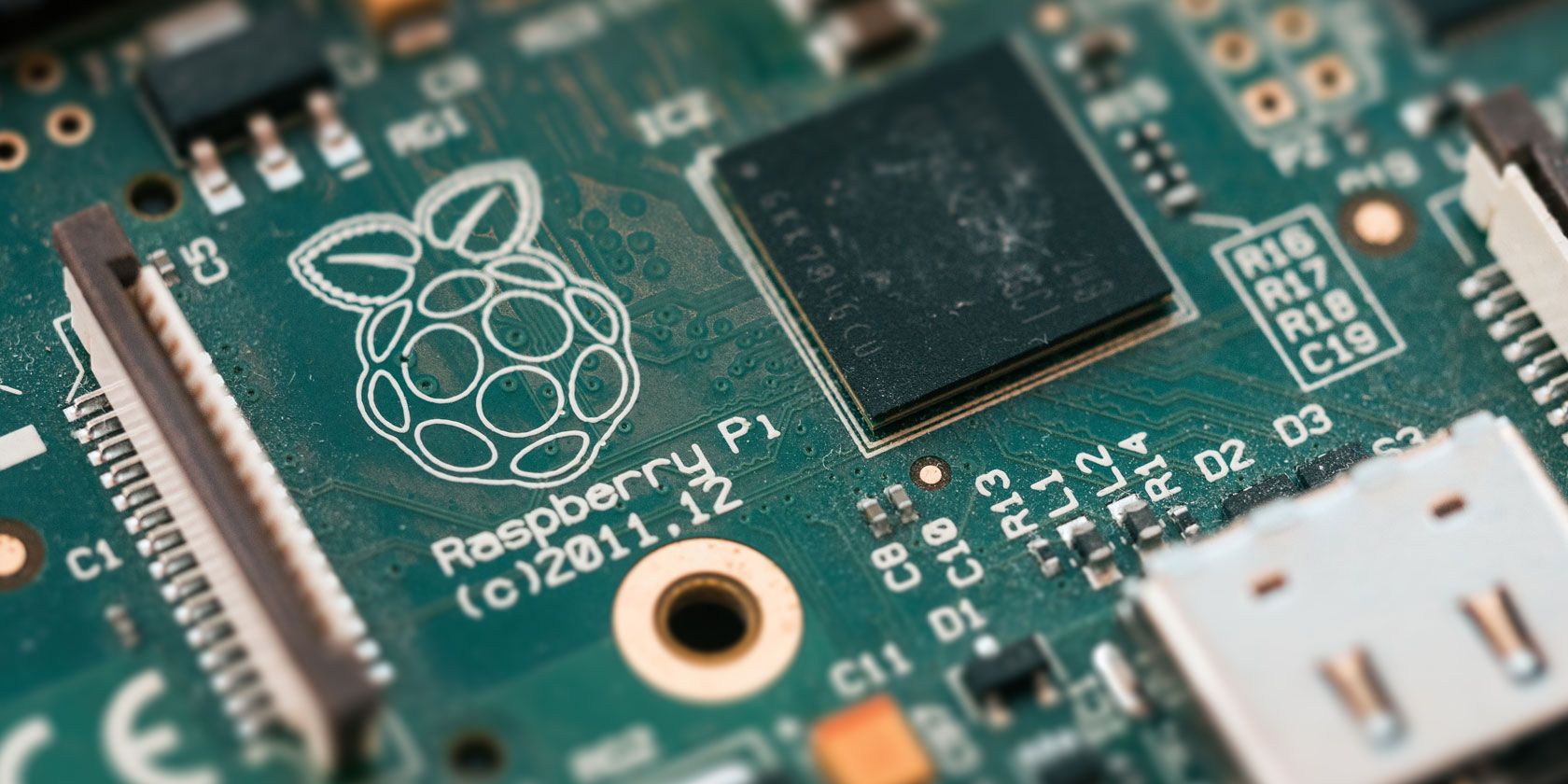 Why Coding for Raspberry Pi Is Way Better With Code-OSS