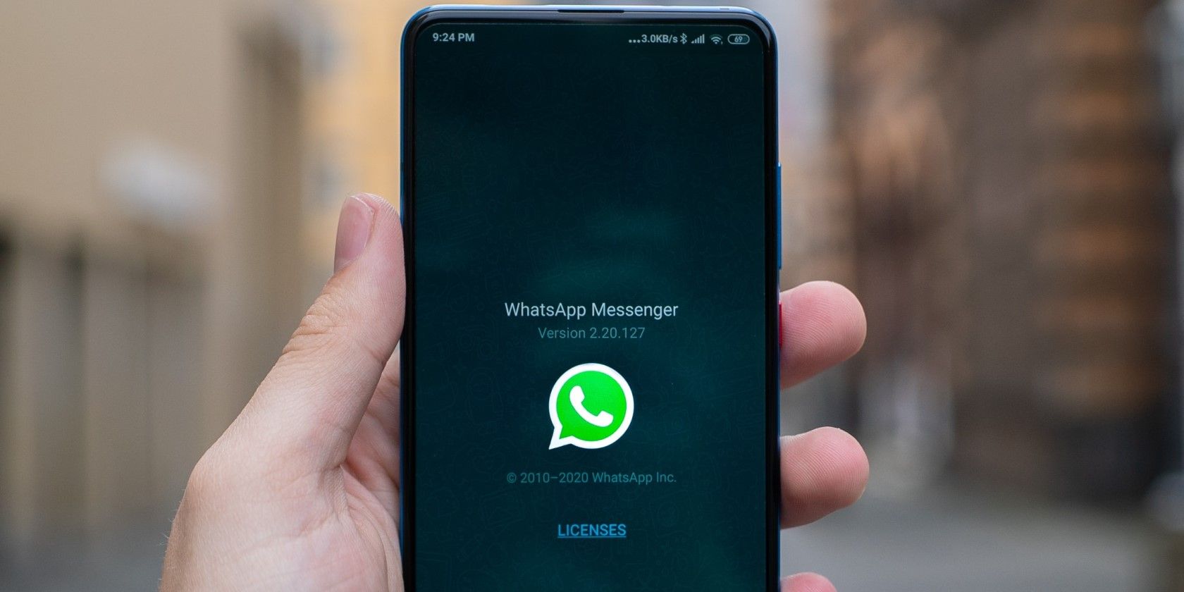 whatsapp new security features - WhatsApp Web potrebbe presto supportare l’autenticazione tramite impronta digitale