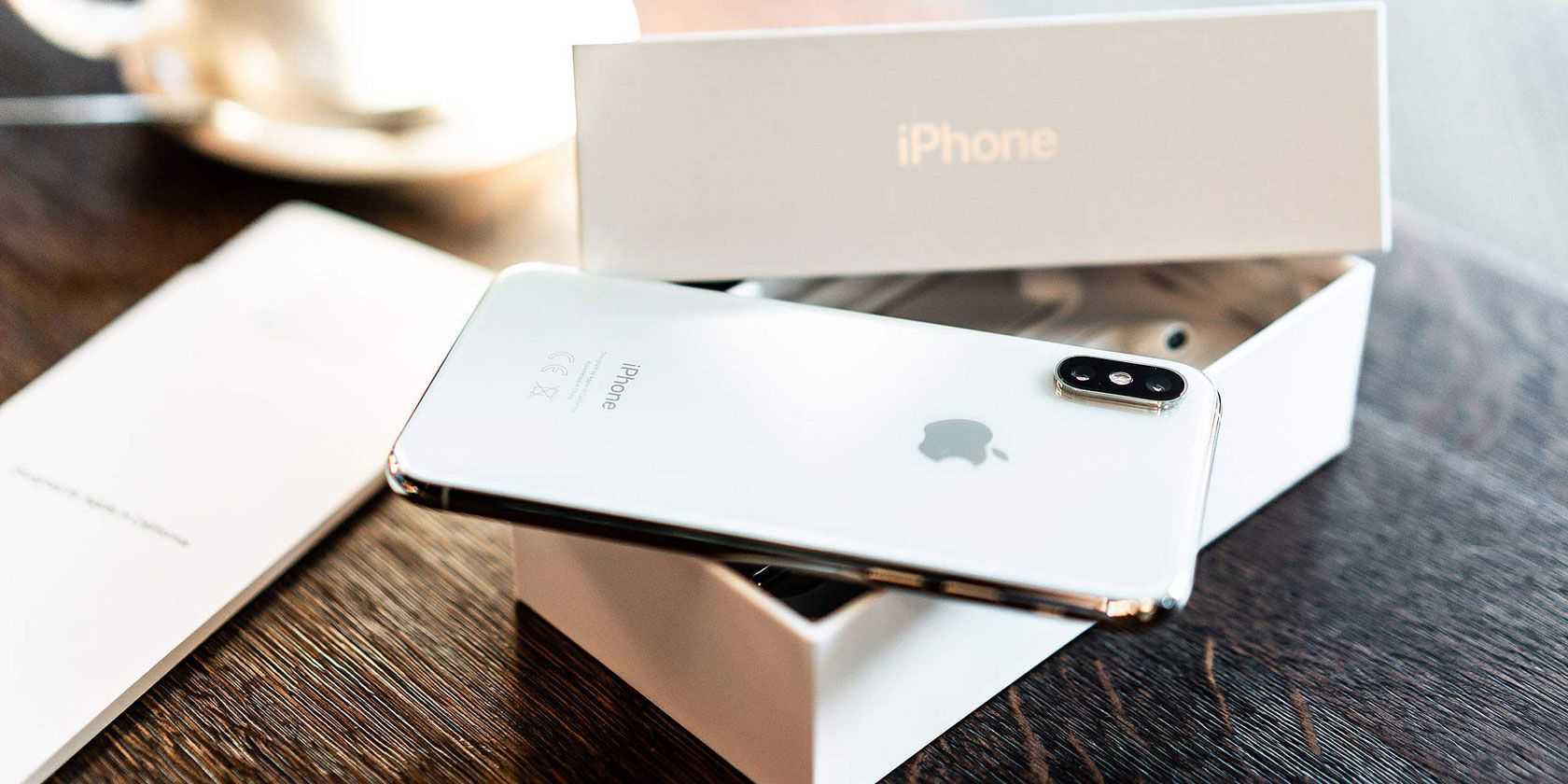 is it better to buy iphone from apple or verizon